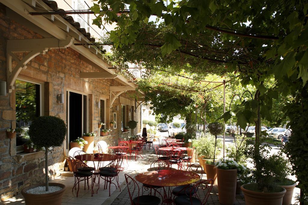 Auberge Du Paradis サン＝タムール＝ベルヴュ エクステリア 写真